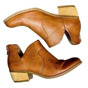 B O C By Born Lucky Brown Ankle Heel Booties 6 1/2